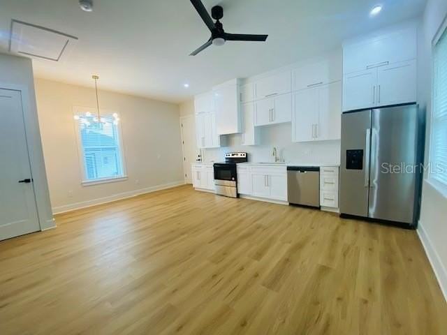 135 48th Ave N #B - Photo 6 of 10