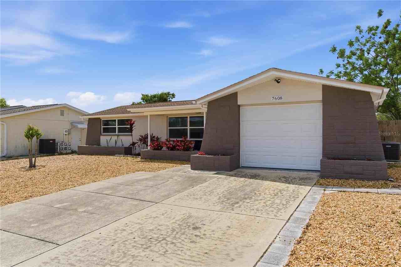 7608 Sue Ellen Dr