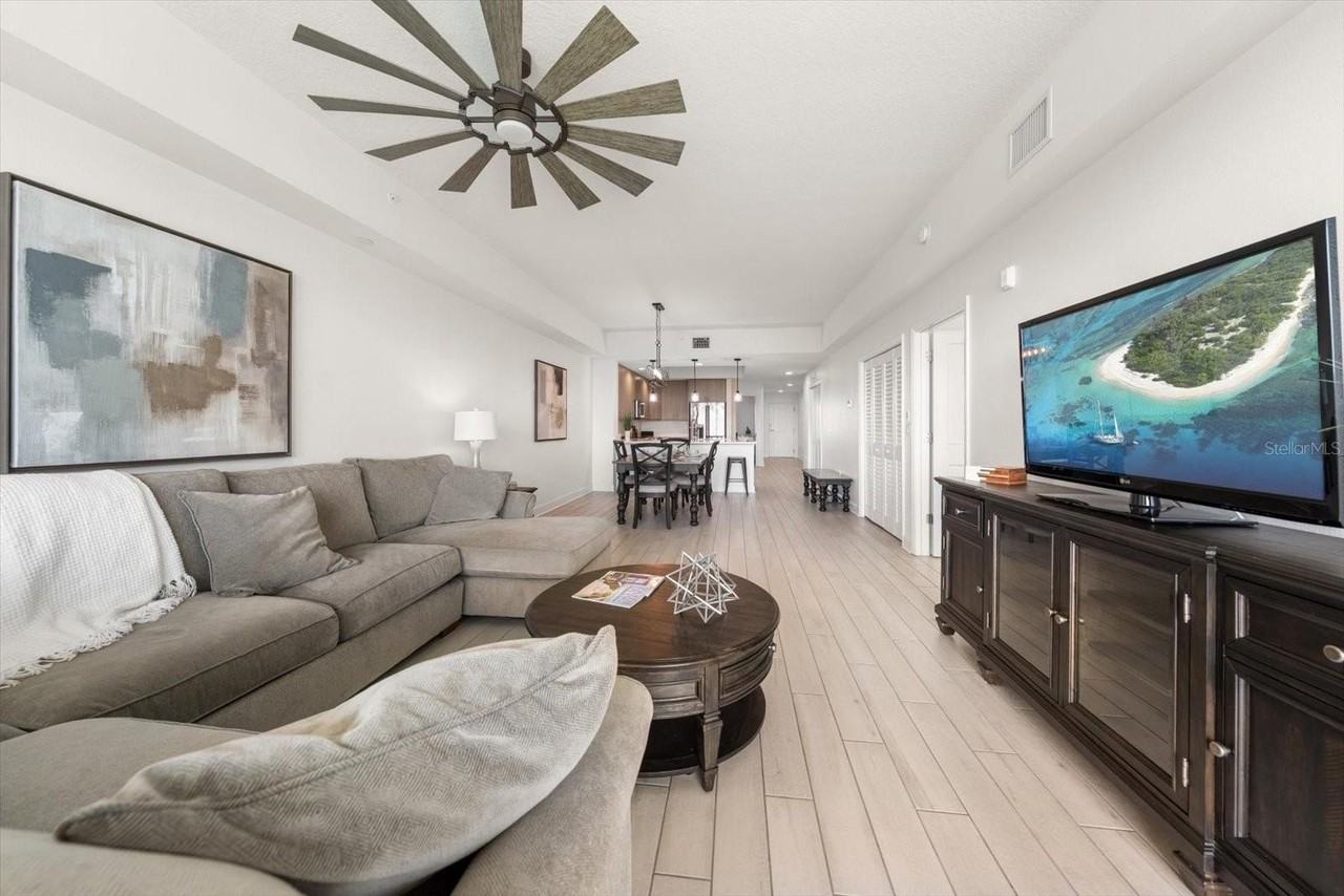 125 Island Way #402 - Photo 7 of 23