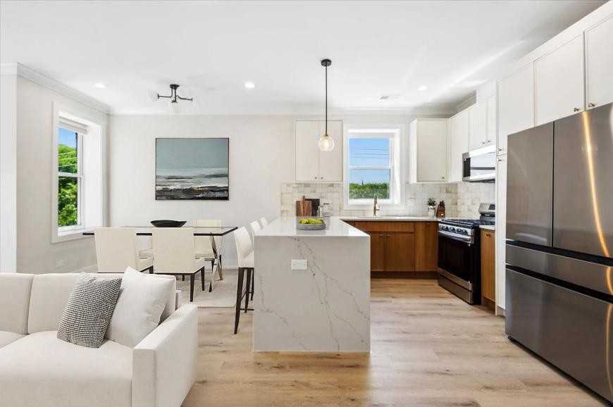 1406 W Hollywood Ave - Photo 7 of 10