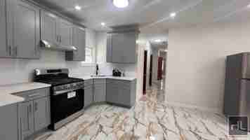 featured image of 610 E 3rd St