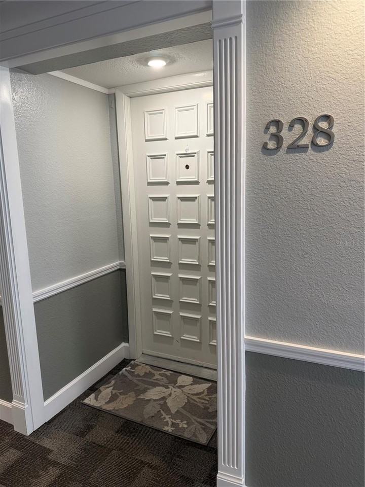 328 Mariner Dr #328 - Photo 3 of 21