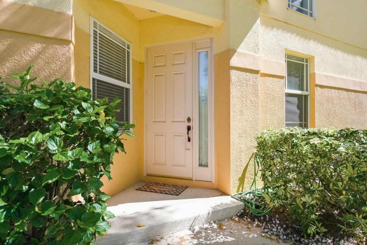1405 Ridge Ter - Photo 2 of 29