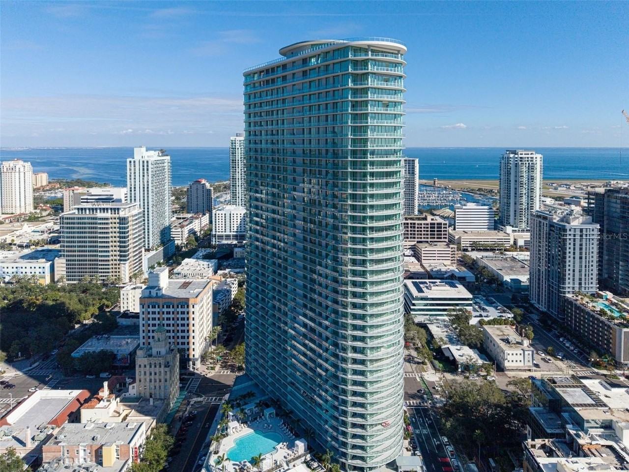 400 Central Ave #1204