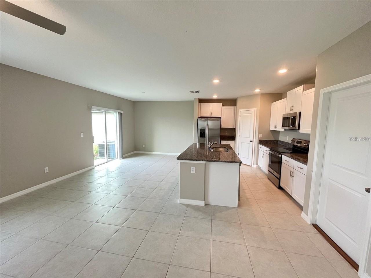 31454 Barrel Wave Way - Photo 4 of 23