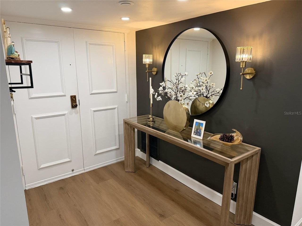 1480 Gulf Blvd #309 - Photo 2 of 28