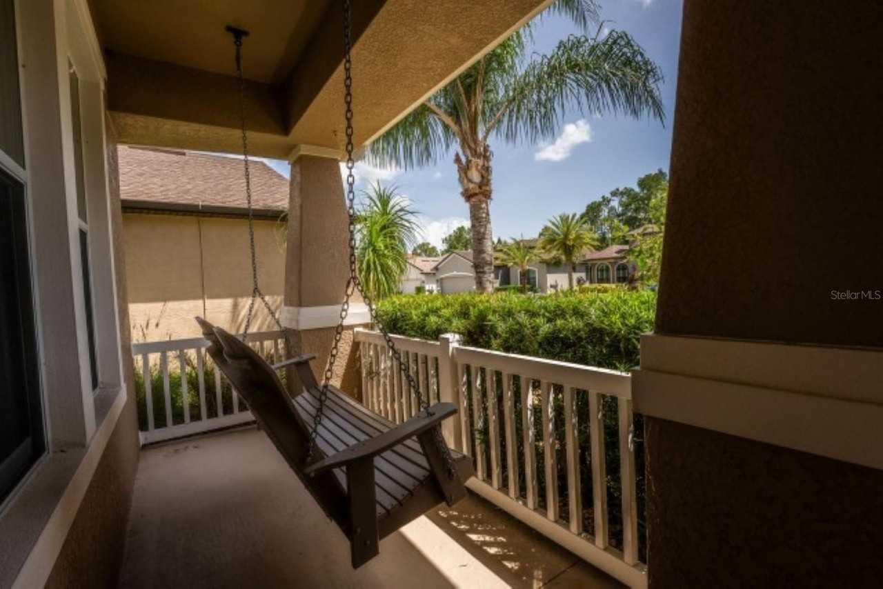 1038 Ketzal Dr - Photo 5 of 32