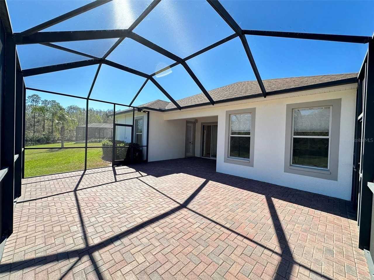 8120 Turkey Hill Ct - Photo 3 of 33
