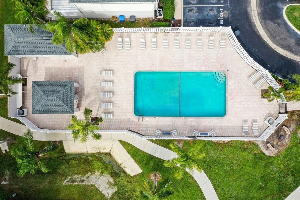 11905 Cypress Vis - Photo 2 of 37