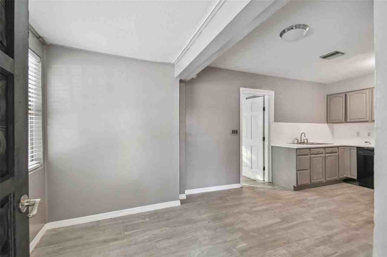 1921 W State St - Photo 2 of 38