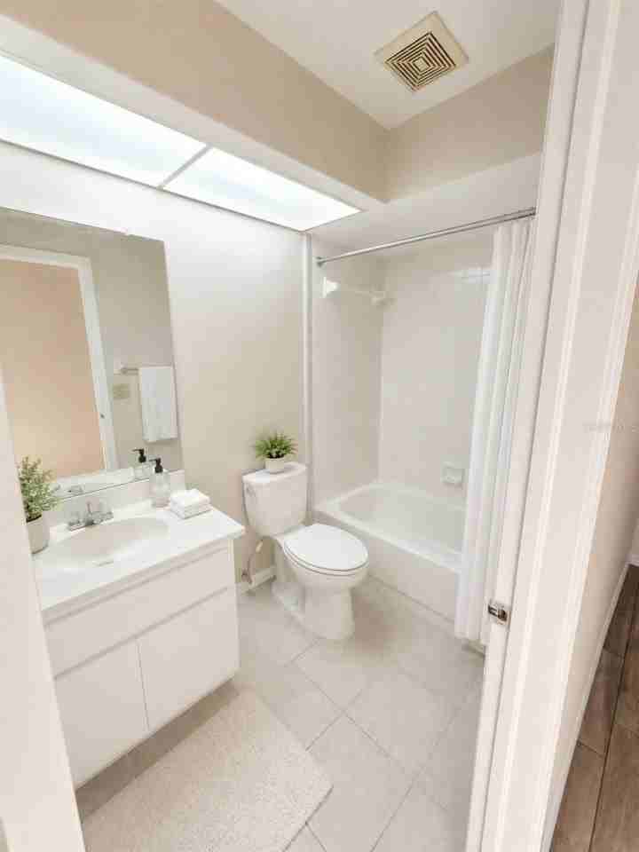 1203 Saxony Cir #A - Photo 7 of 18