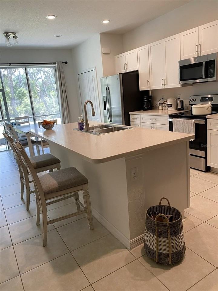 8443 Canyon Creek Trl - Photo 4 of 25