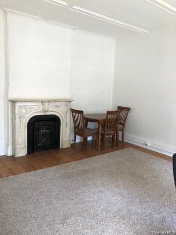 13 Benton Ave - Photo 2 of 15