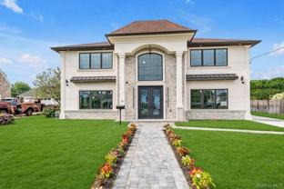 161 Division Ave - Photo 1 of 1