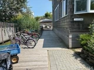 16 Crescent Ave - Photo 2 of 13