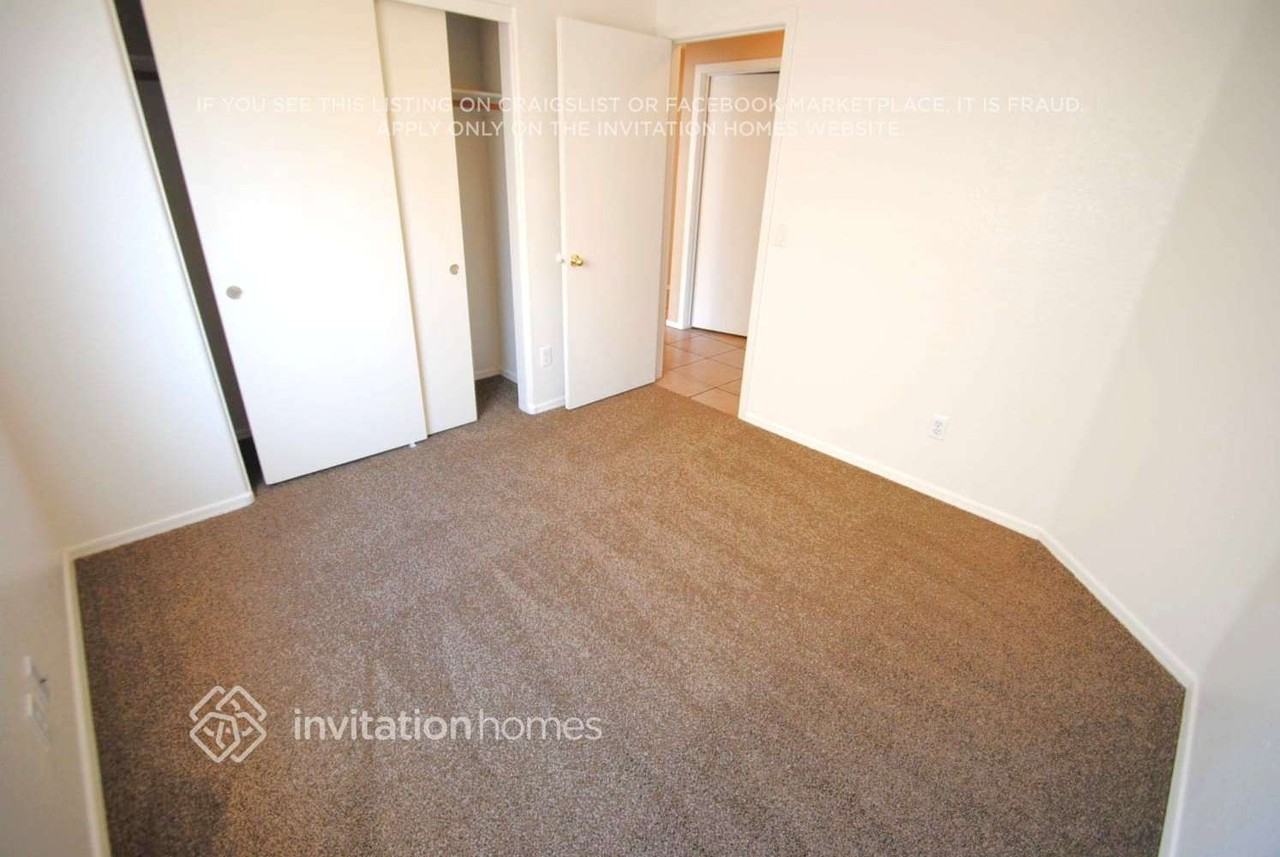 8416 W Monterey Way - Photo 4 of 7