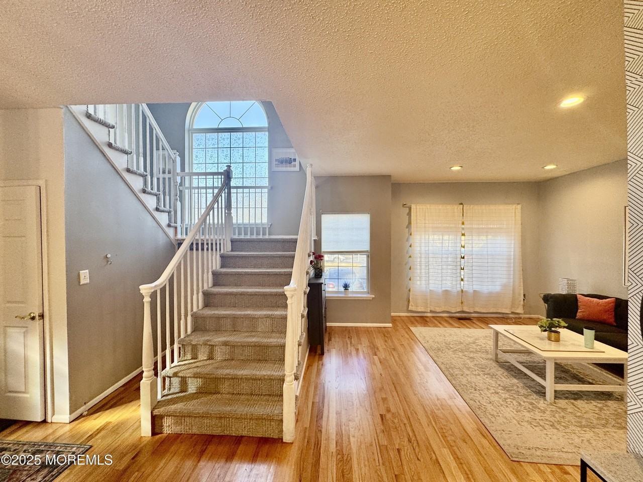 113 Richmond Ct N #67 - Photo 4 of 18