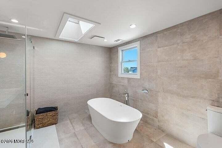 40 Riverdale Ave - Photo 7 of 8