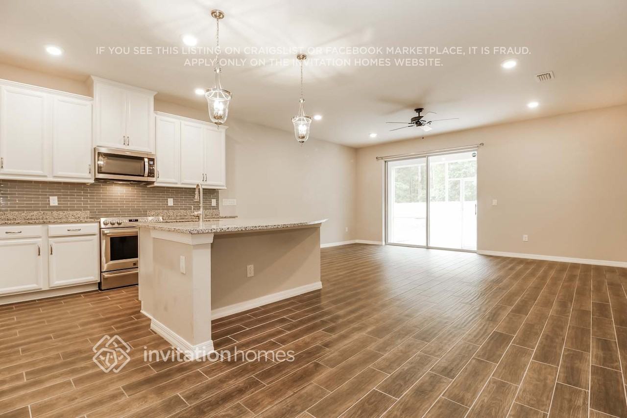 2893 Grand Kemerton Pl #71 - Photo 4 of 18