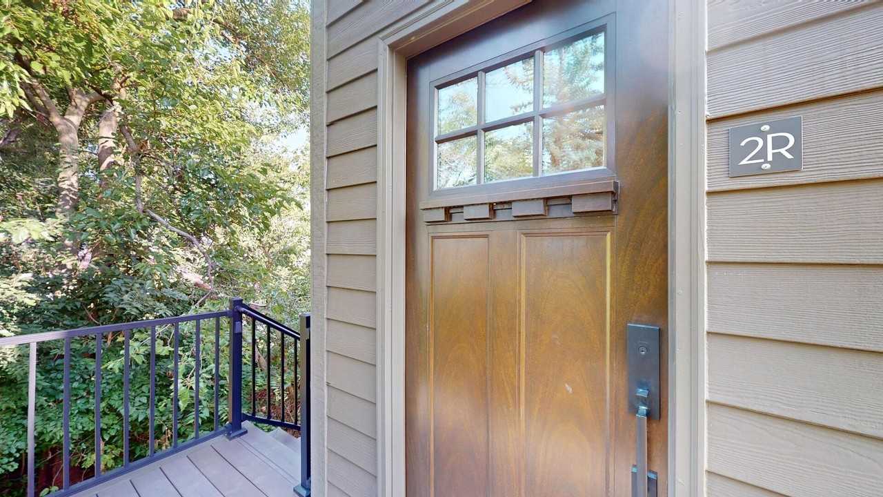 4941 Main St #2R - Photo 5 of 25