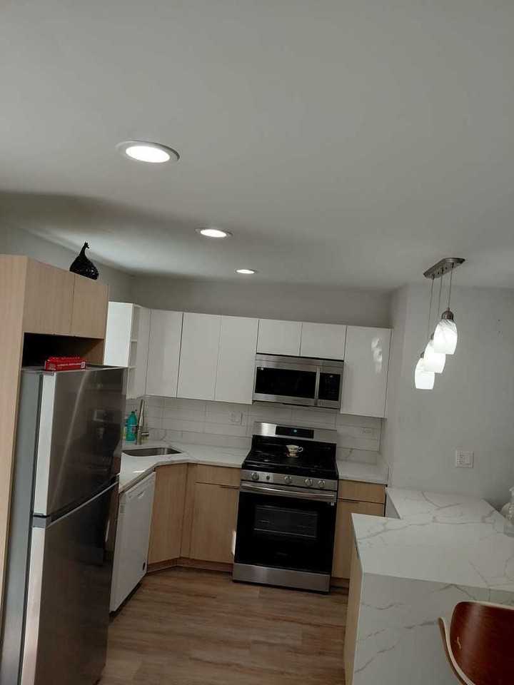 22407 Strassburg Ave - Photo 6 of 15