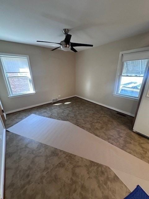 5224 S Rutherford Ave - Photo 6 of 13