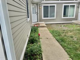 featured image of 2732 Wilshire Ct