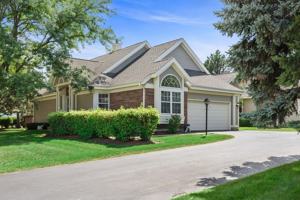 featured image of 1908 N Evergreen Ave
