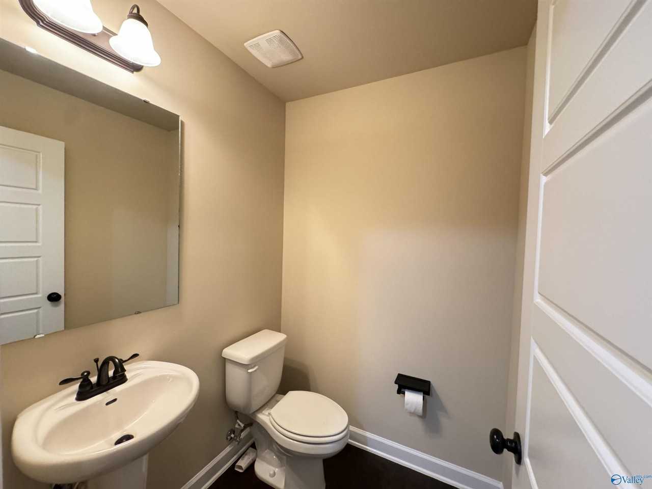 120 Meadowglade Ln - Photo 6 of 28