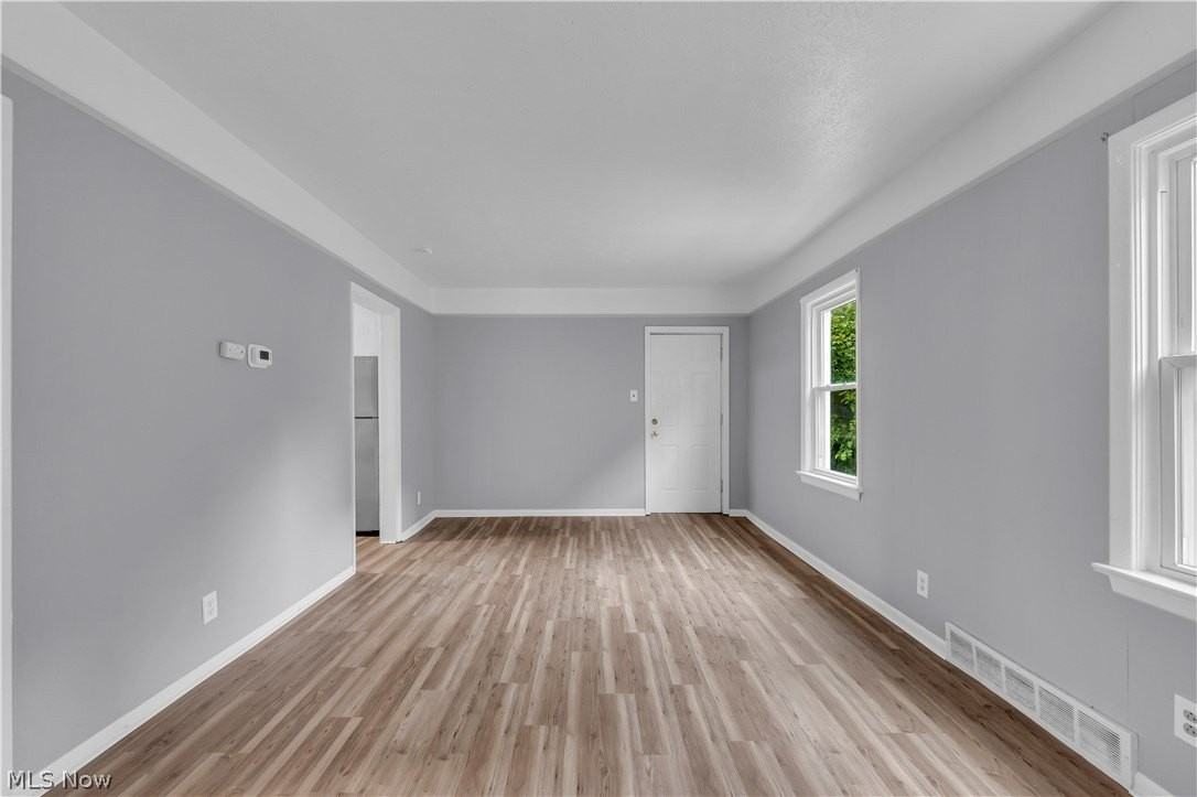 2115 Dowd Ave #2DNREAR - Photo 3 of 19