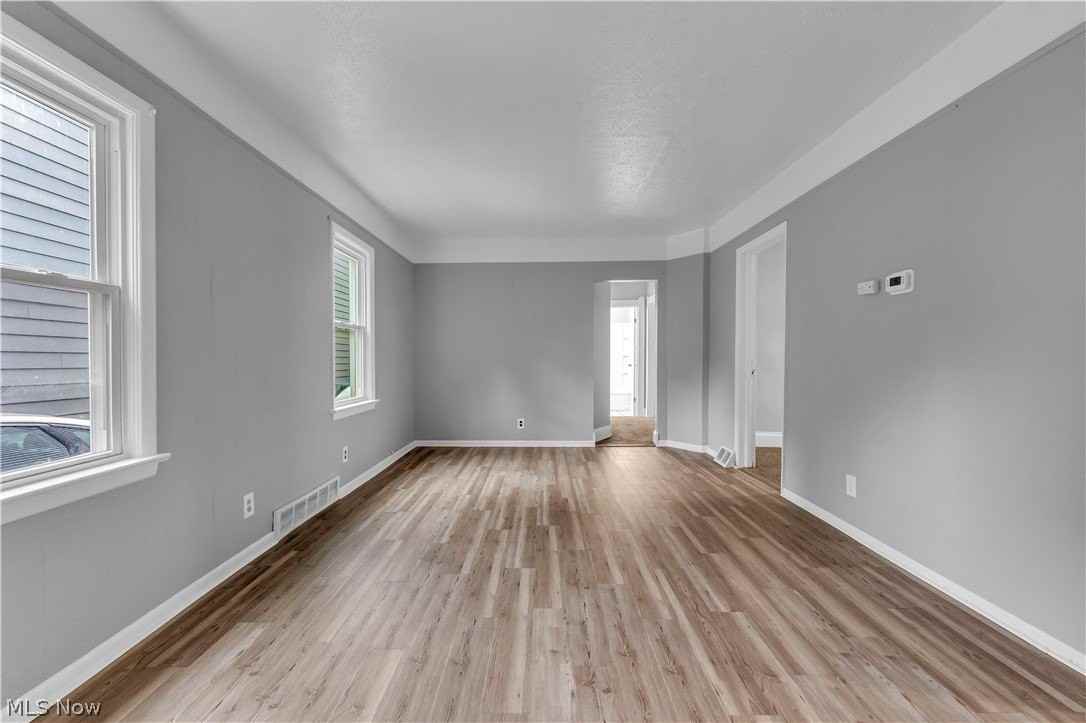 2115 Dowd Ave #2DNREAR - Photo 4 of 19
