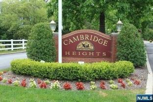 884 Somerset Ct - Photo 1 of 1