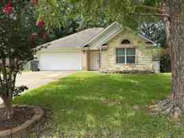 featured image of 105 Willow Brook Dr