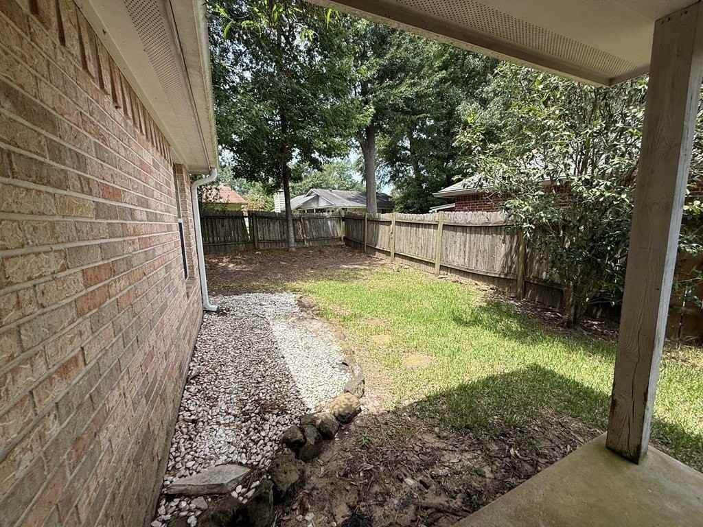 105 Willow Brook Dr - Photo 2 of 12