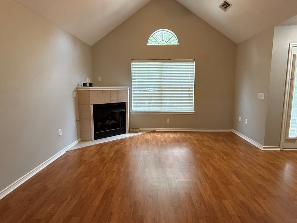 105 Willow Brook Dr - Photo 3 of 12