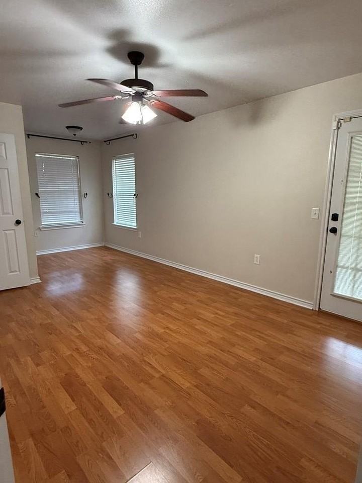 105 Willow Brook Dr - Photo 6 of 12