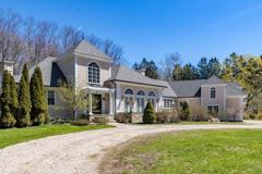 221 South Rd - Photo 1 of 1