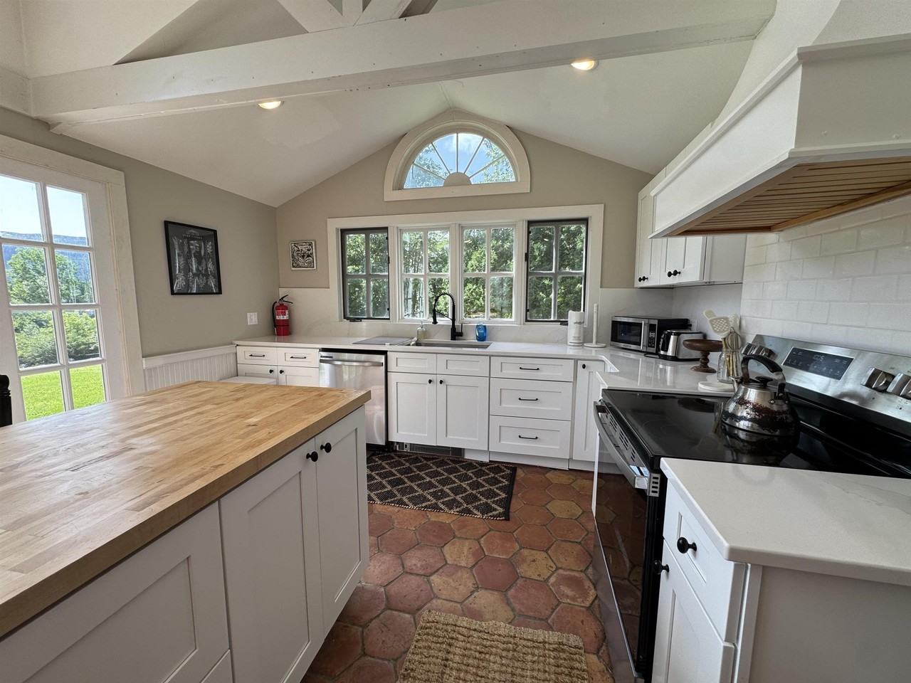 3370 Main St - Photo 5 of 50