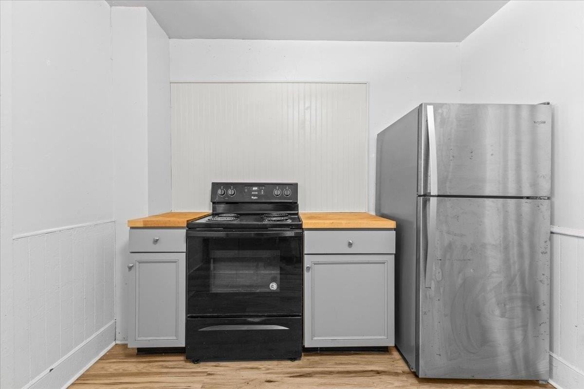 21 Hyde St #1 - Photo 6 of 32