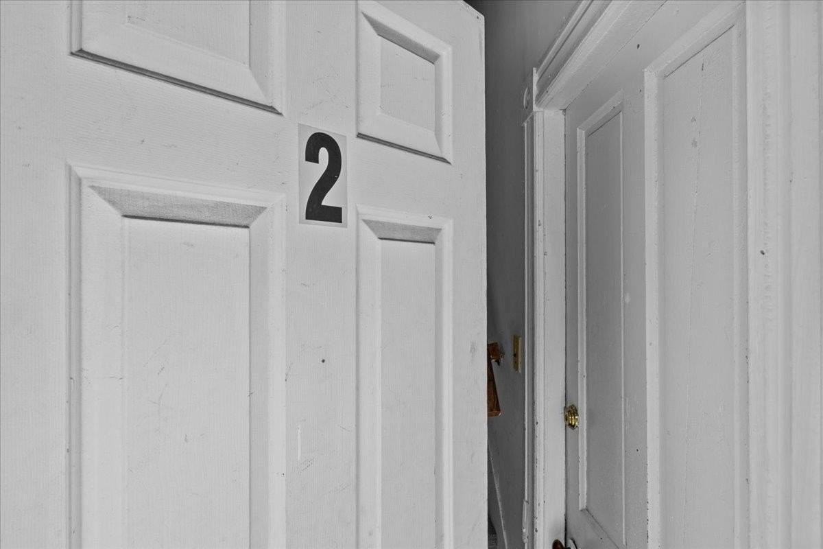 21 Hyde St #2 - Photo 5 of 31