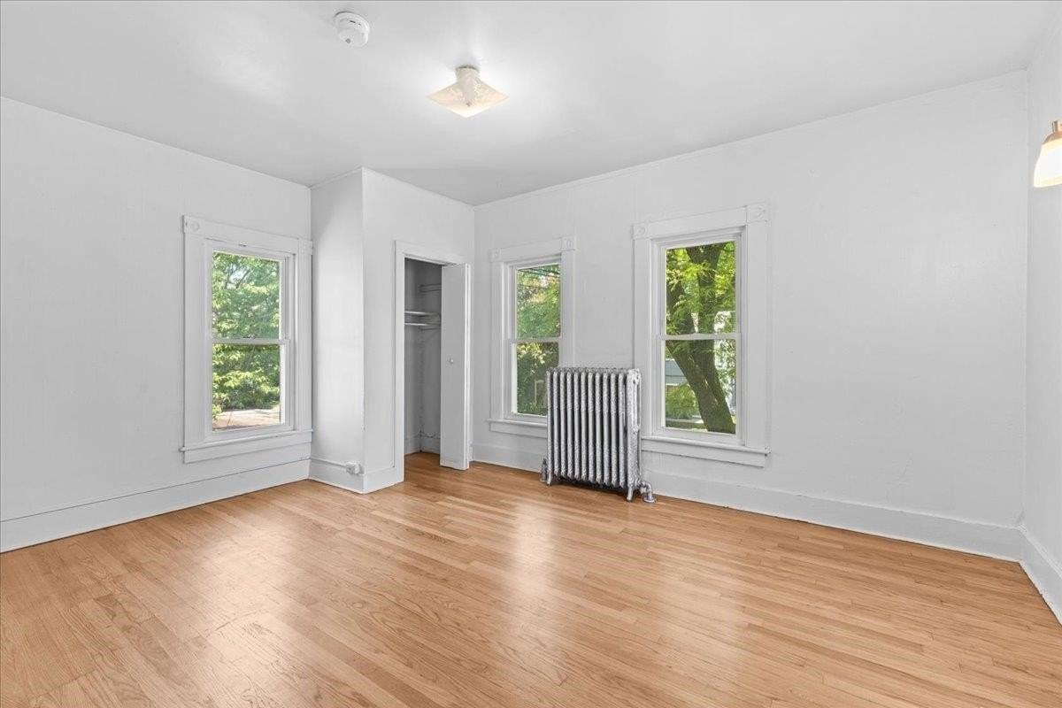 21 Hyde St #2 - Photo 7 of 31