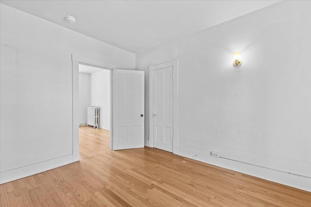 21 Hyde St #2 - Photo 5 of 31