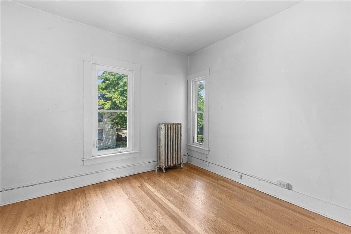 21 Hyde St #2 - Photo 6 of 31