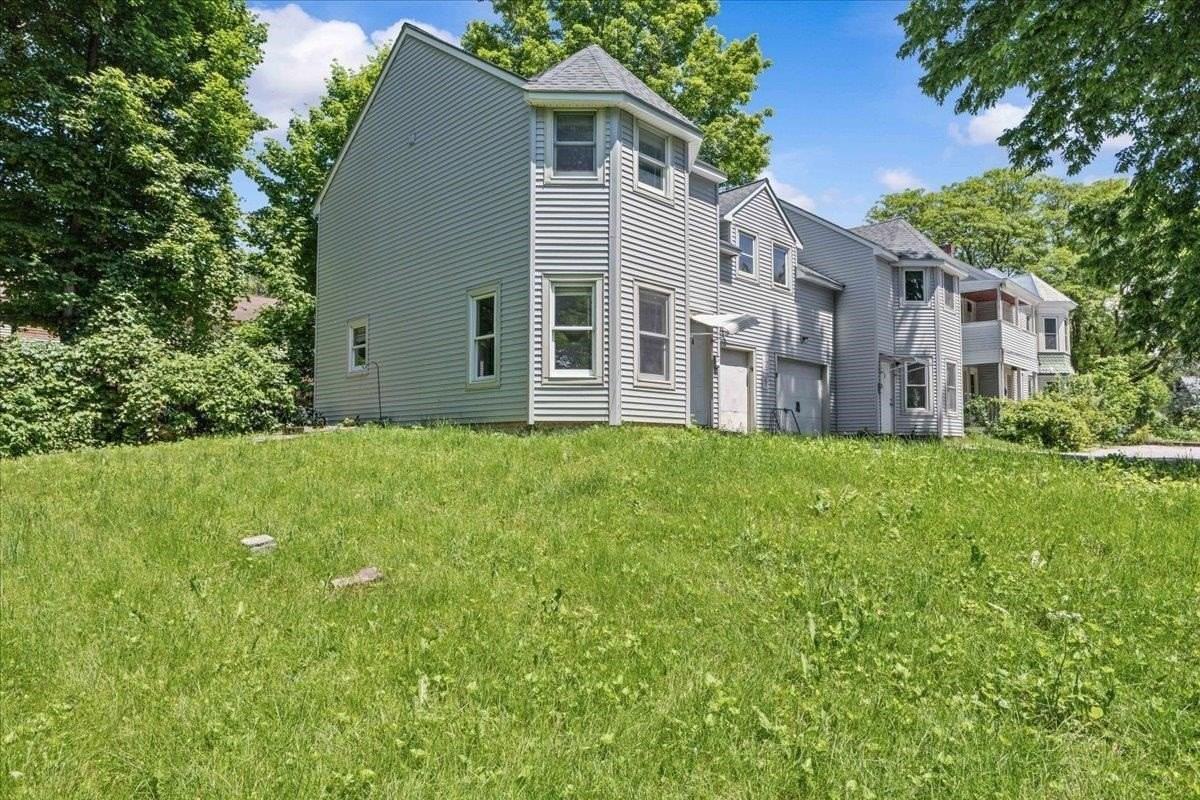 21 Hyde St #4 - Photo 2 of 28