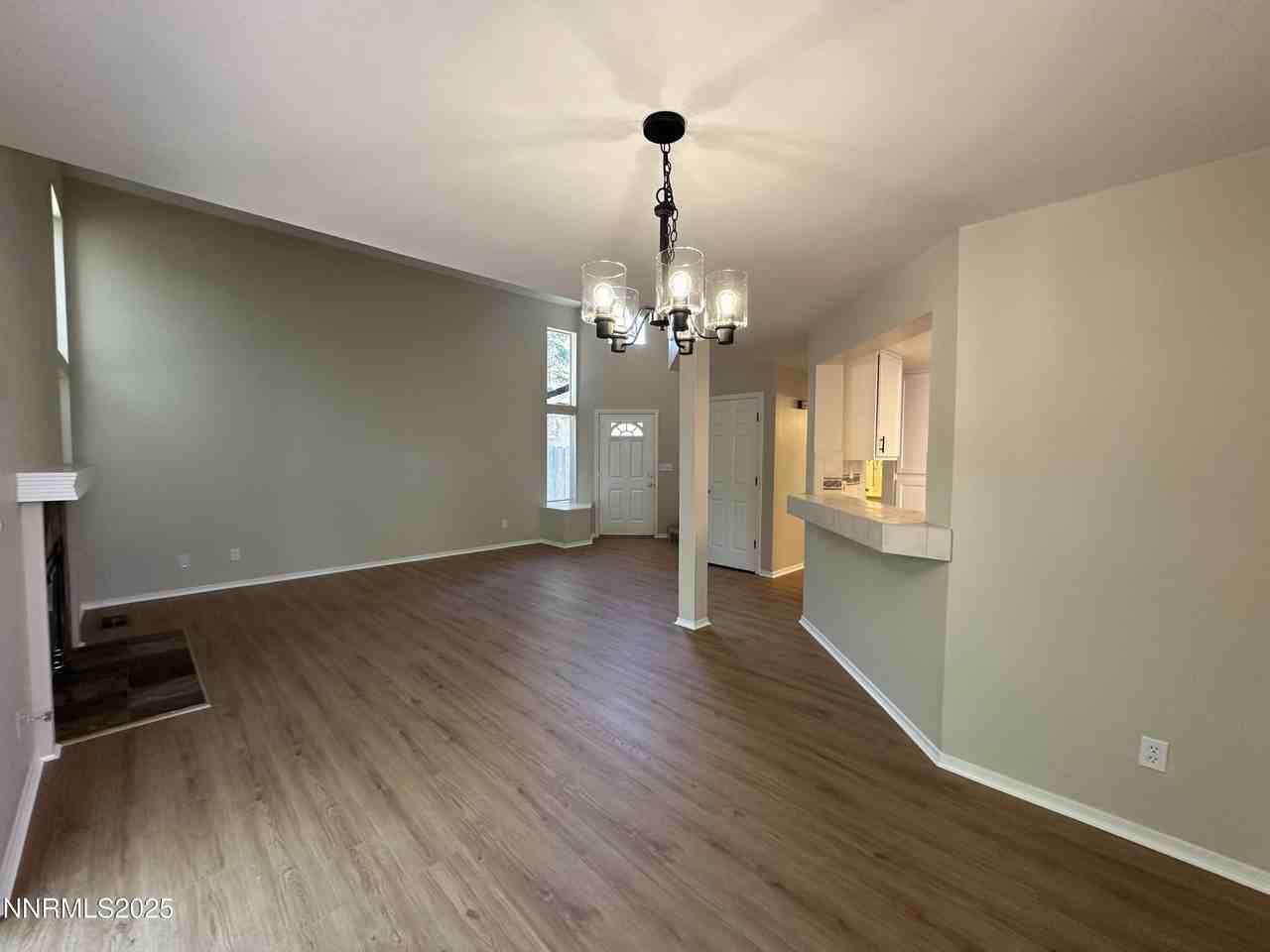 2635 Alpine Creek Rd - Photo 7 of 25