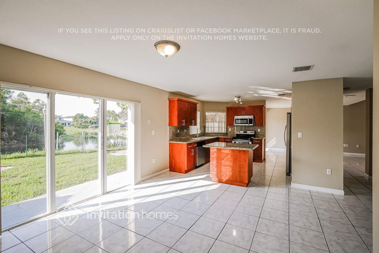 15813 Sw 79th St - Photo 7 of 18