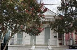 2327 Dauphine St - Photo 1 of 1