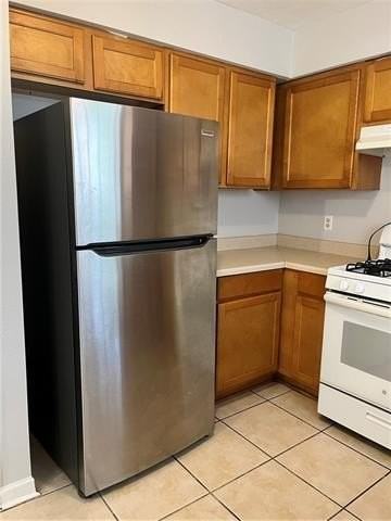 11040 Roger Dr #D - Photo 3 of 28