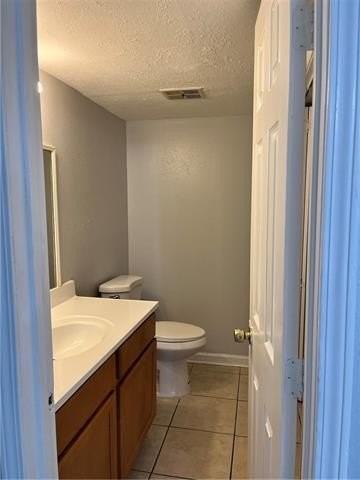 11040 Roger Dr #D - Photo 6 of 28