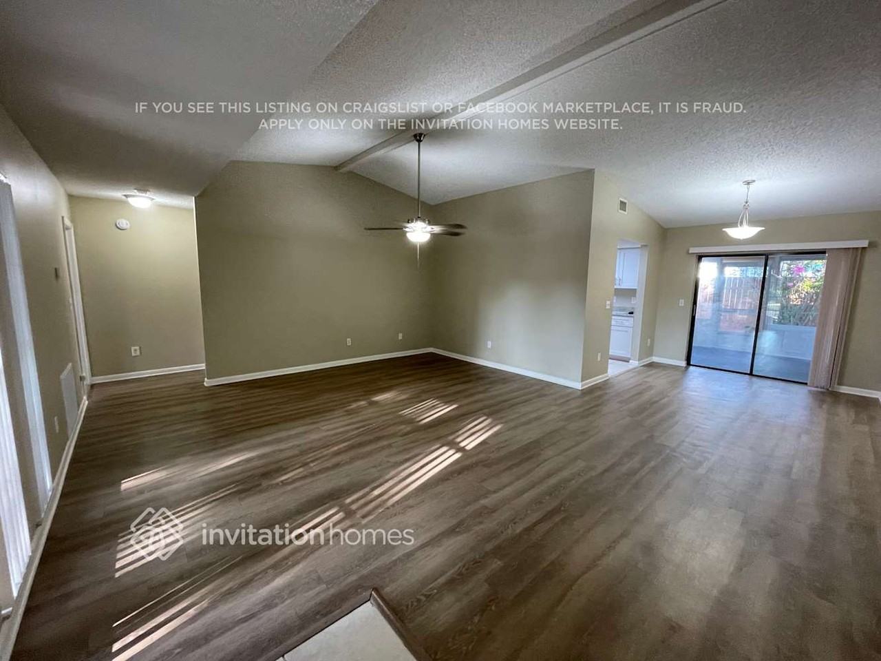 14734 Oak Vine Dr - Photo 2 of 20